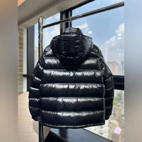 Moncler Maya short down jacket - Picture 3 of 10